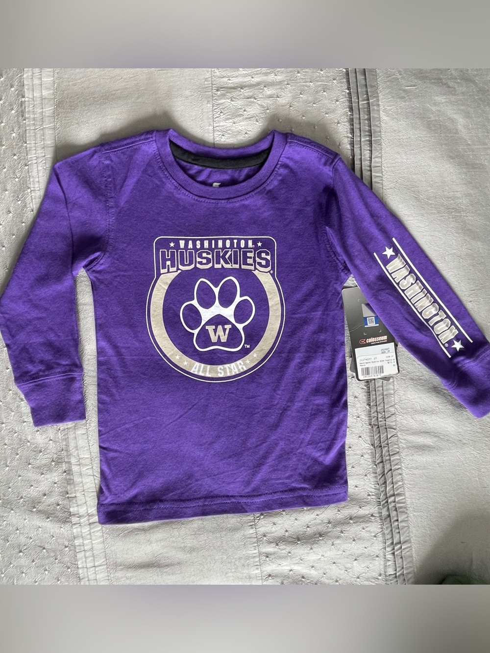 NWT Huskies Purple Long-Sleeve Kids Tee - Official Team Design 2T